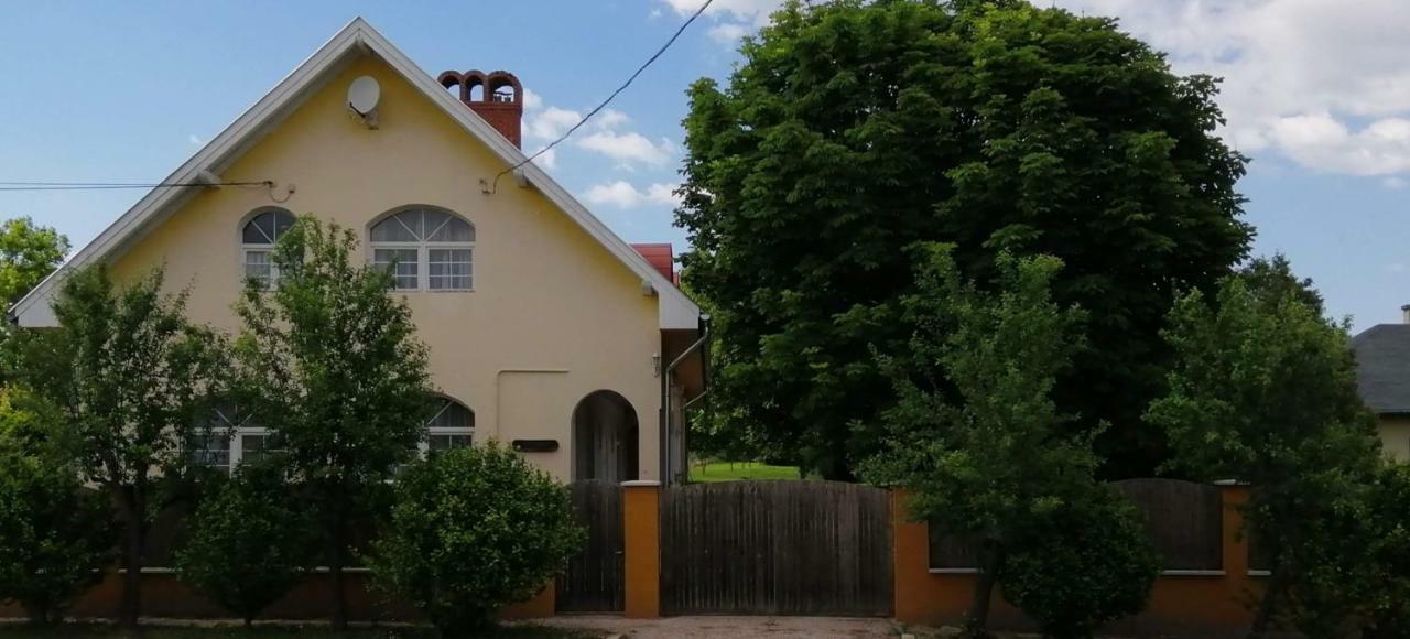 Gesztenye Vendeghaz Ságvár 外观 照片